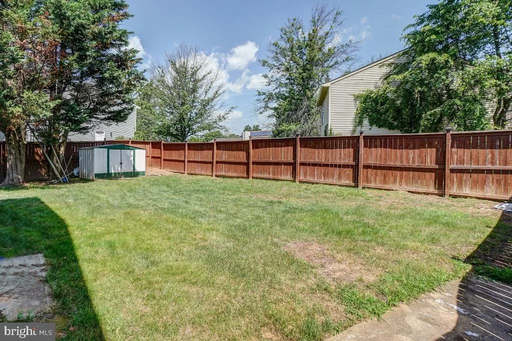 Photo of 8 TARFSIDE COURT