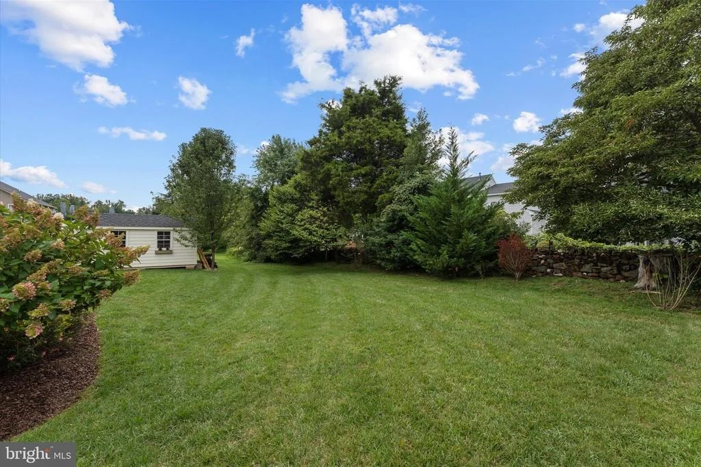 Photo of 9049 STONE CREST DRIVE