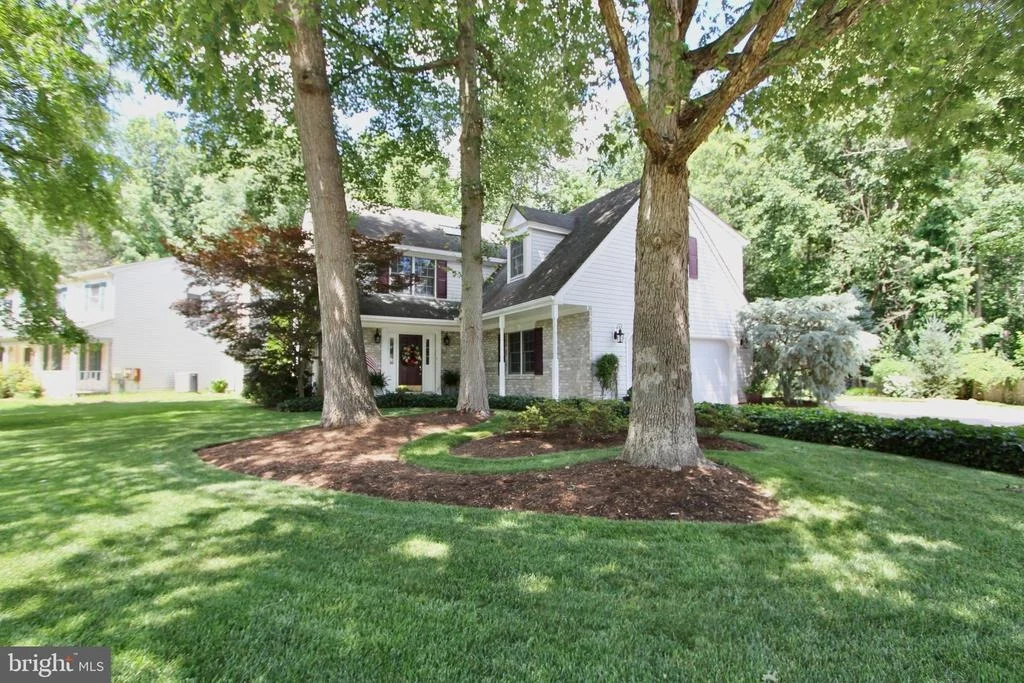 Photo of 161 BURNING TREE ROAD