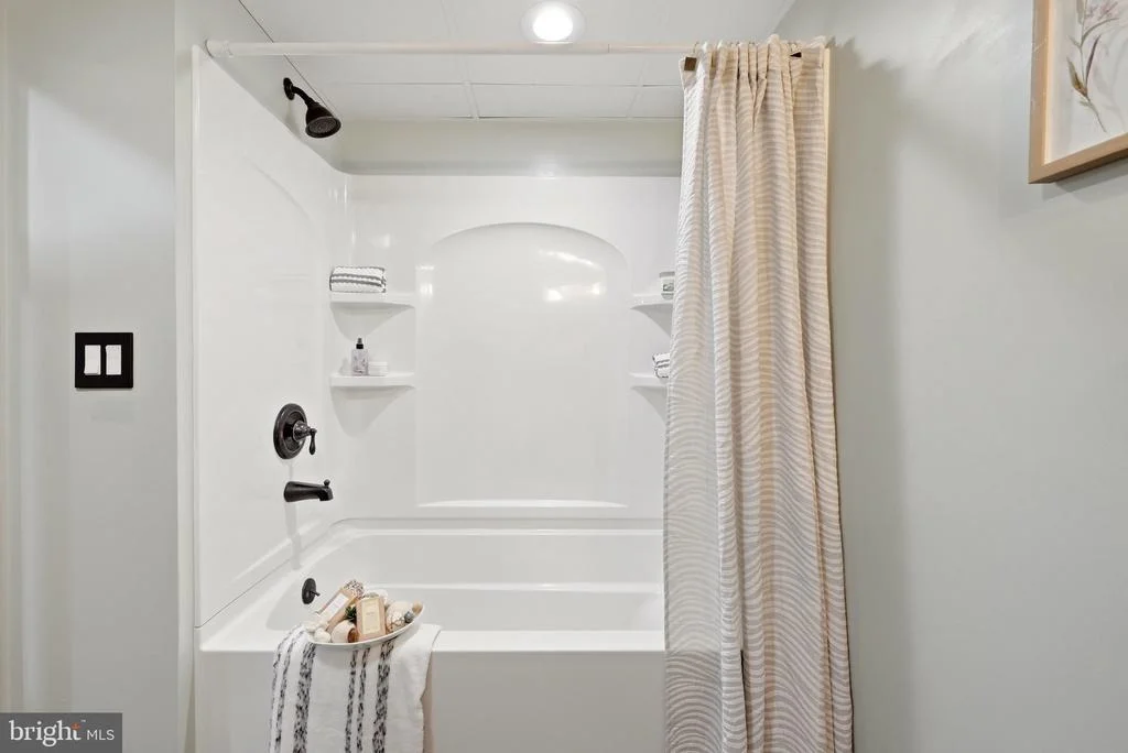Photo of 210 JACKSON DRIVE