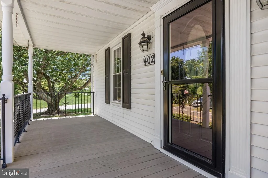 Photo of 402 BARNSBORO ROAD