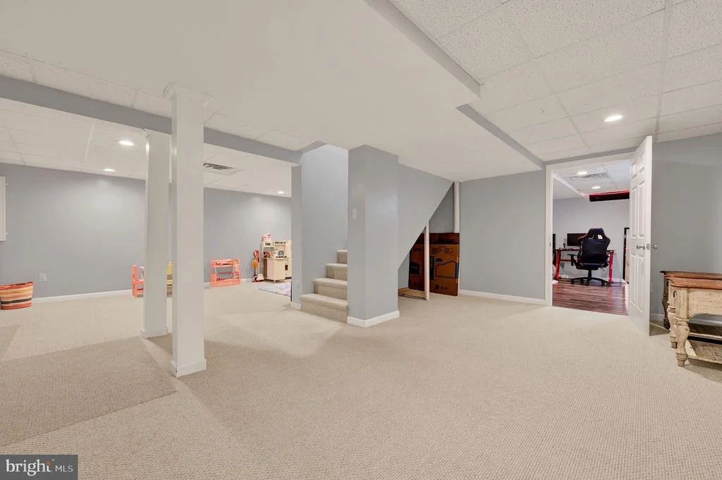 Photo of 46 STONE RIDGE DRIVE