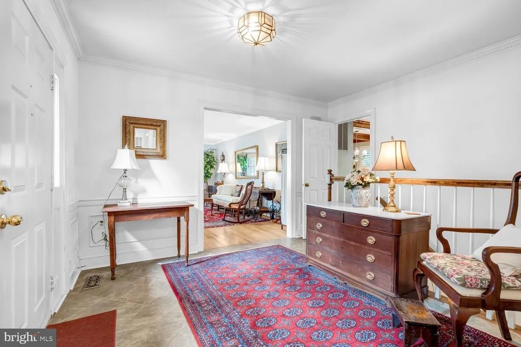 Photo of 9344 MOUNT VERNON CIRCLE