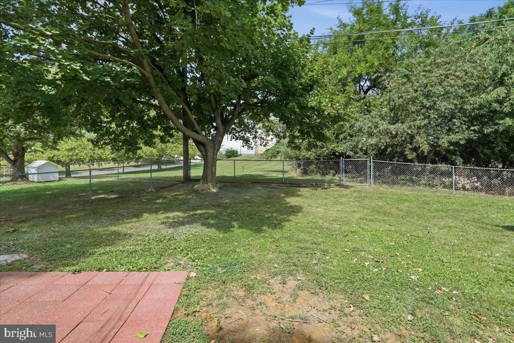 Photo of 1405 OUTER DRIVE