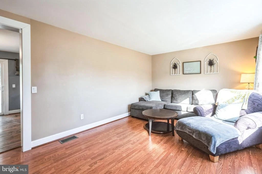 Photo of 2709 COX NECK ROAD