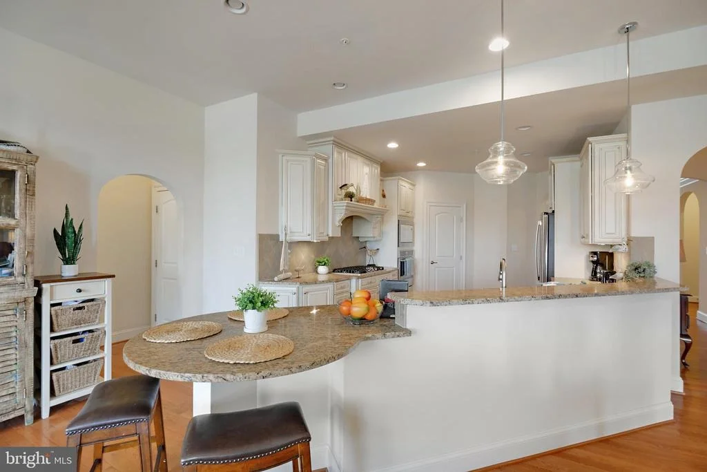 Photo of 2926 LEVEE DRIVE