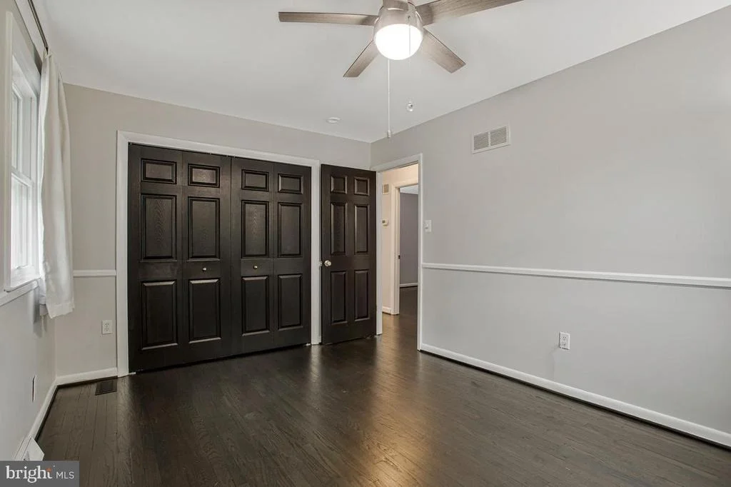 Photo of 454 MANOR ROAD