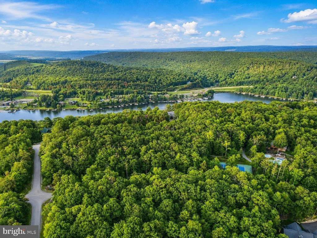 Photo of 97 MOUNTAINTOP ROAD