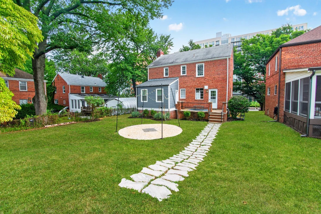 Photo of 8232 EASTERN AVENUE NW