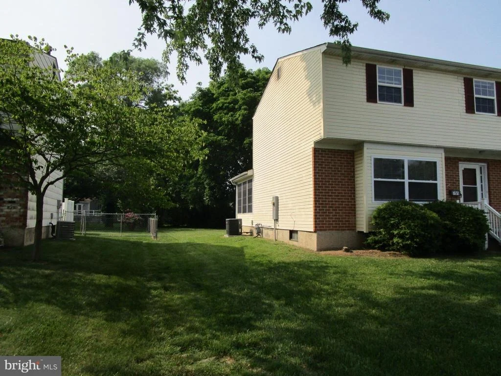 Photo of 791 MILLER DRIVE