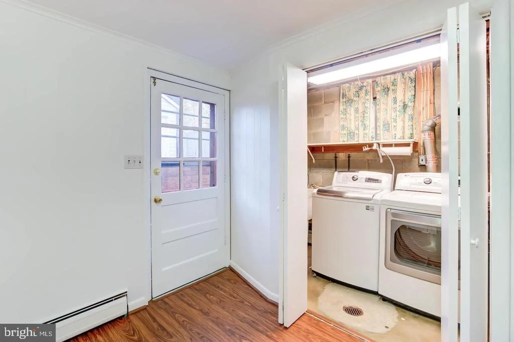 Photo of 11207 EMACK ROAD