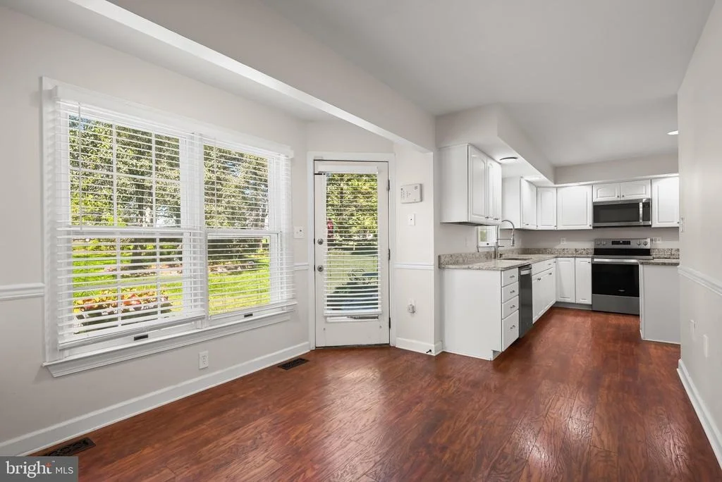 Photo of 1672 THRASHER DRIVE