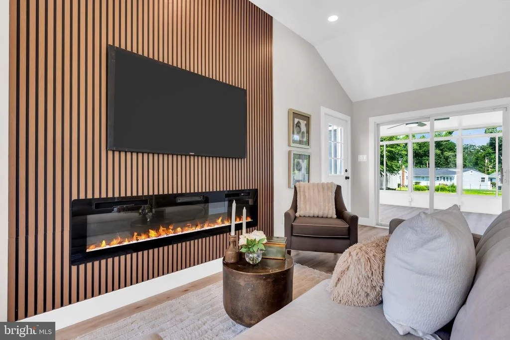 Photo of 103 CARVER DRIVE