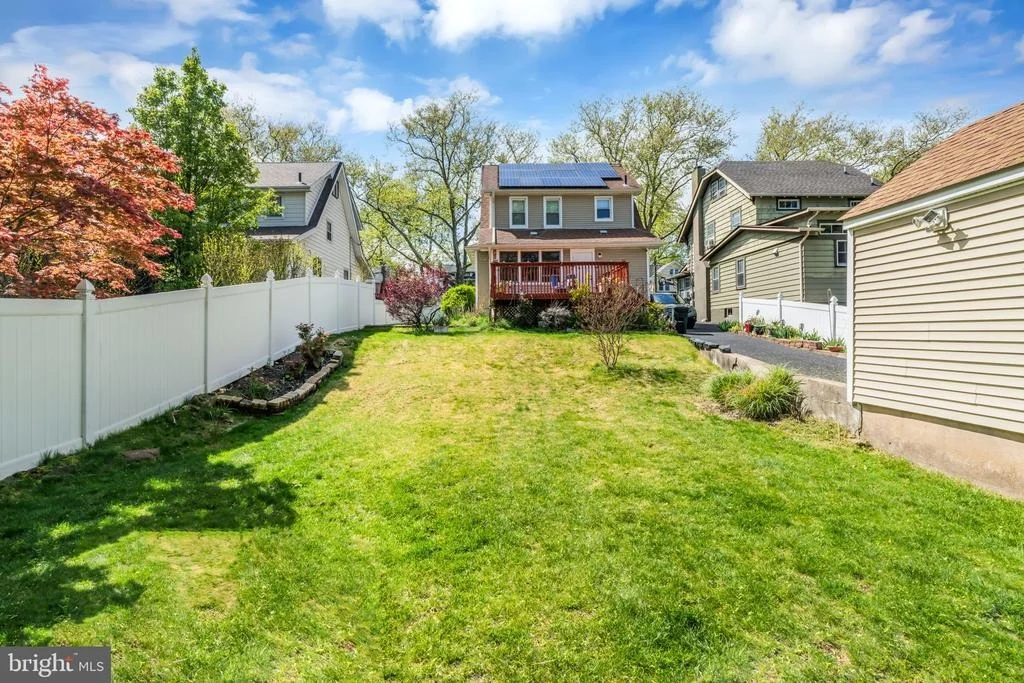 Photo of 1281 LONGFELLOW AVE