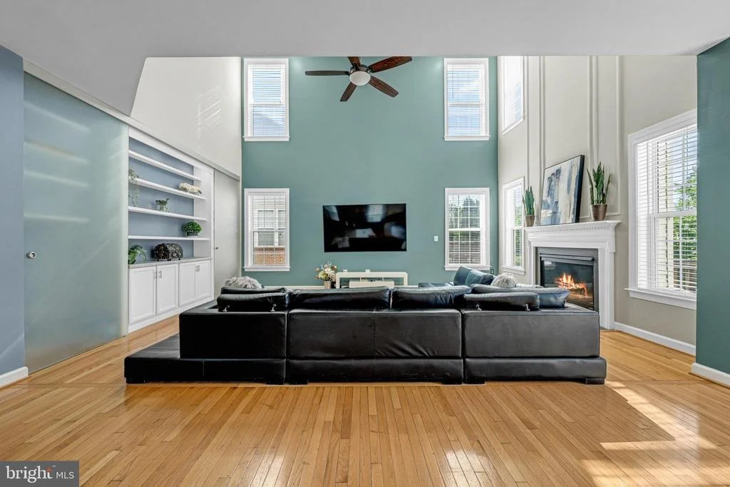 Photo of 42654 FRONTIER DRIVE
