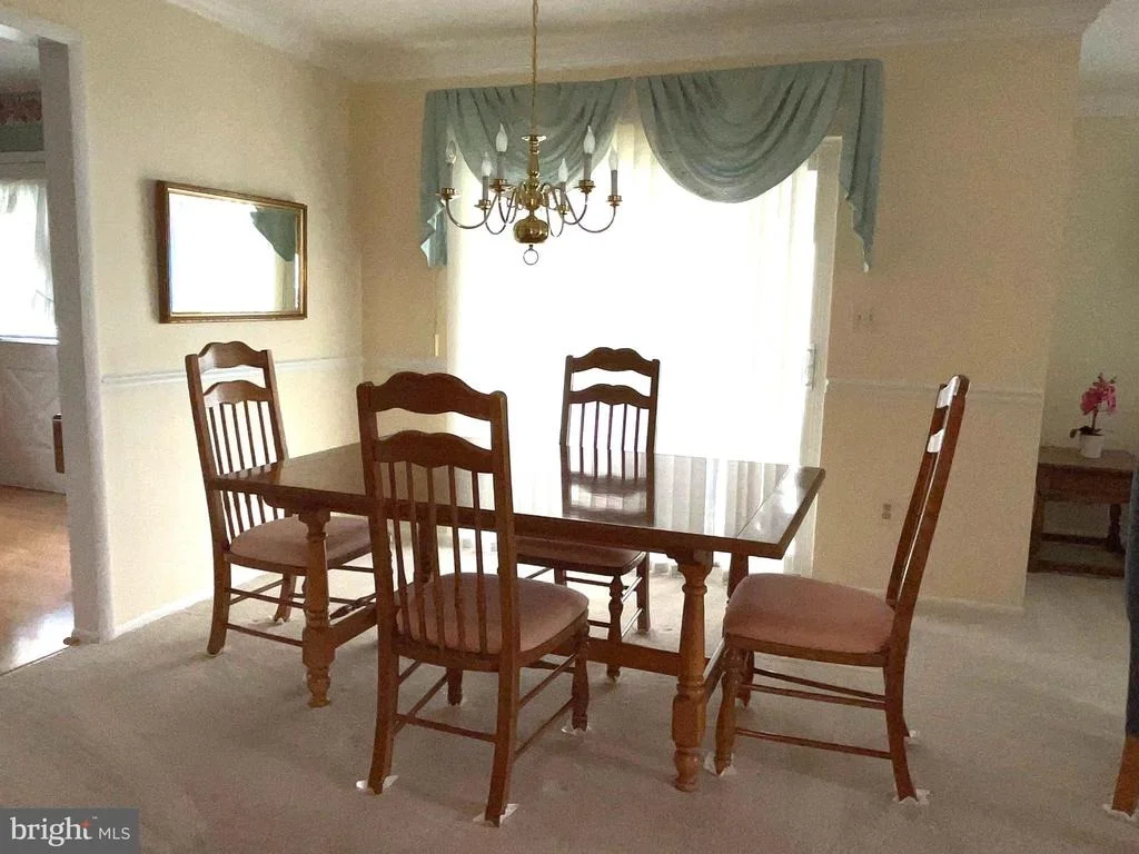 Photo of 5686 BARBERRY COURT