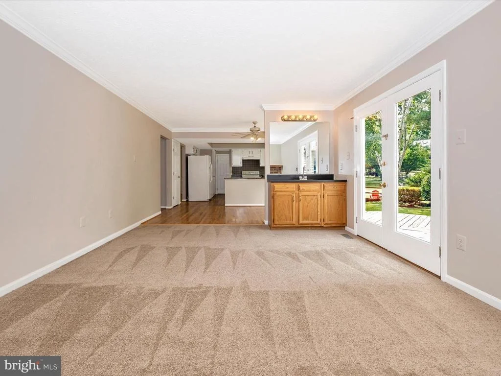 Photo of 112 BOOKHAM LANE