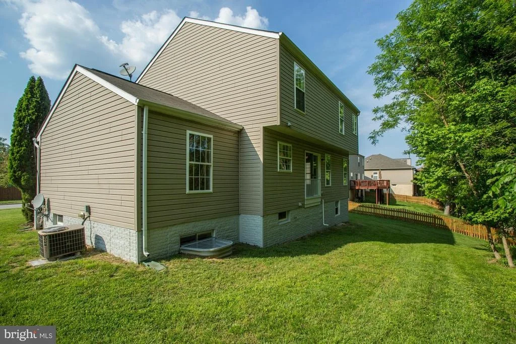 Photo of 7915 EAGLE VIEW DRIVE