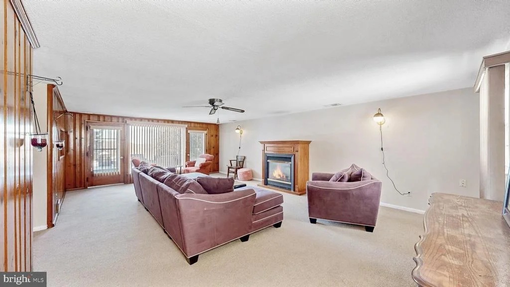 Photo of 102 MERIDEN DRIVE