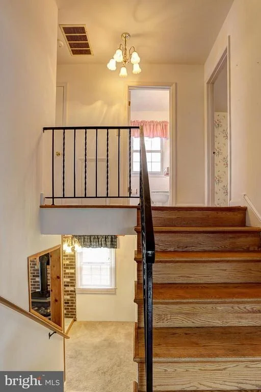 Photo of 6105 WINDHAM ROAD