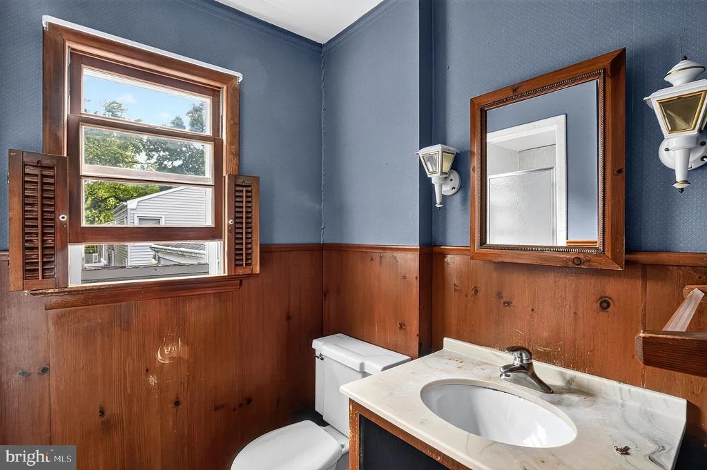 Photo of 6 WICKFORD AVENUE