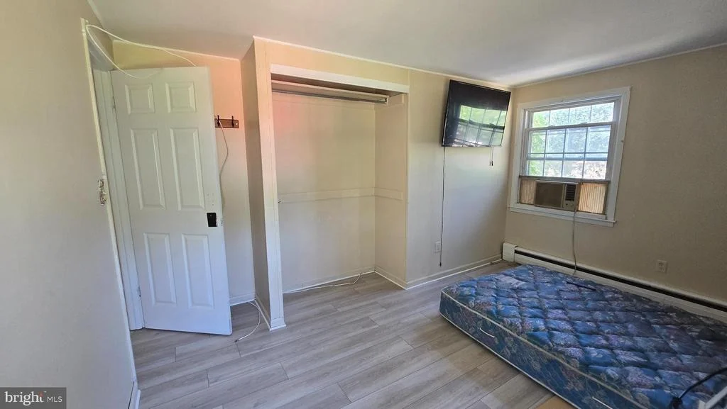 Photo of 185 SOMERSET DRIVE