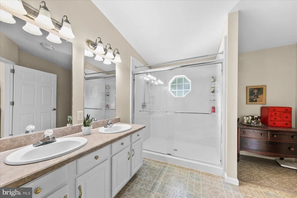 Photo of 13 W GREENWING DRIVE