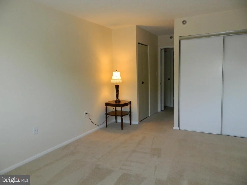 Photo of Unit 4521 at 15100 INTERLACHEN DRIVE