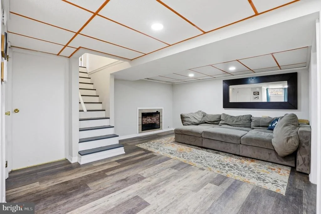 Photo of 16100 MALCOLM DRIVE