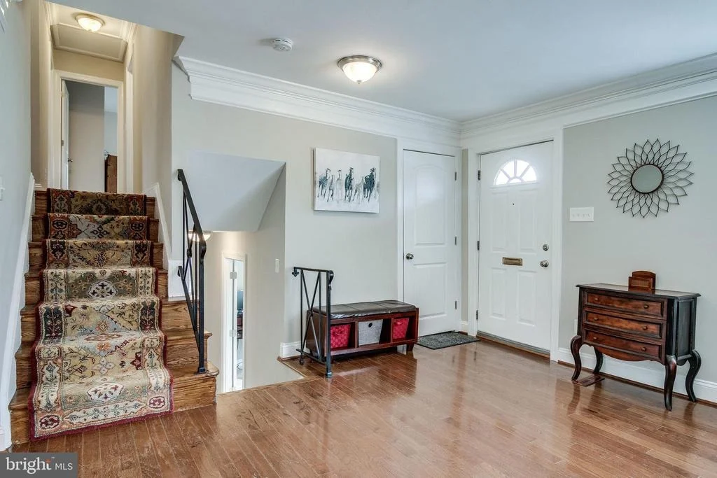 Photo of 919 JUNIPER PLACE