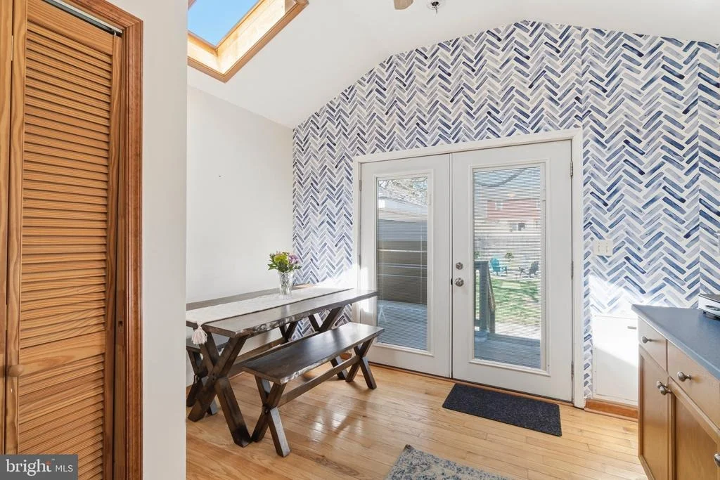 Photo of 171 FAIRFAX DRIVE