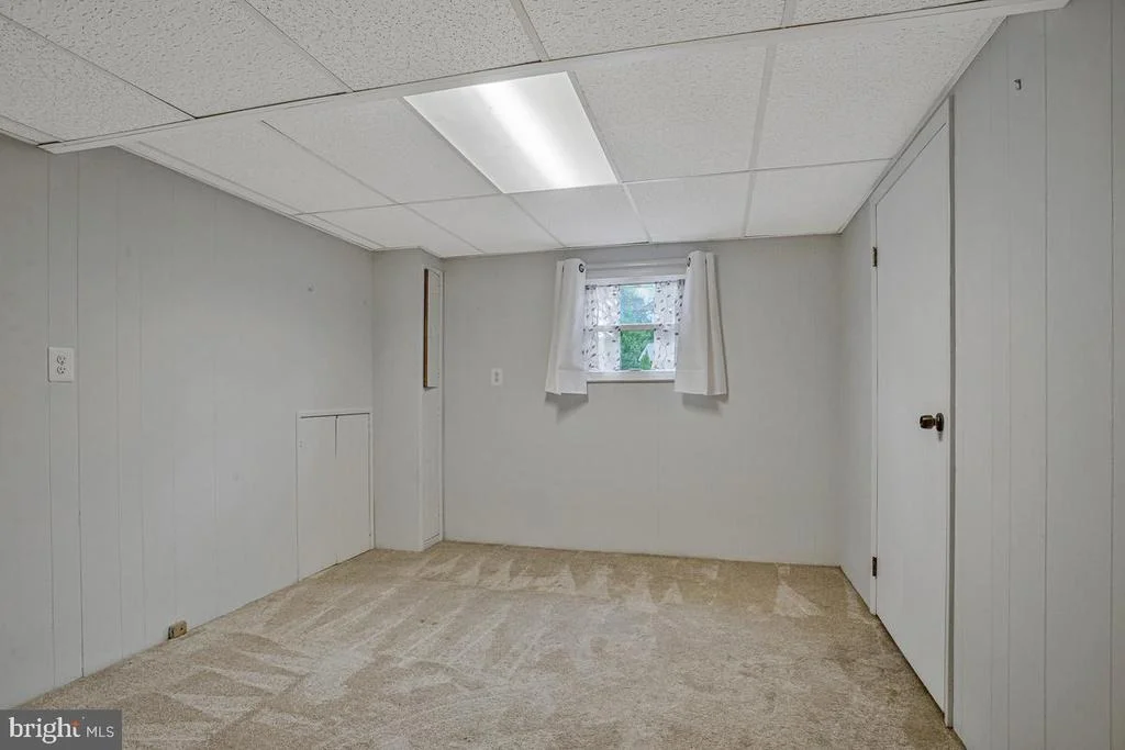 Photo of 454 MANOR ROAD