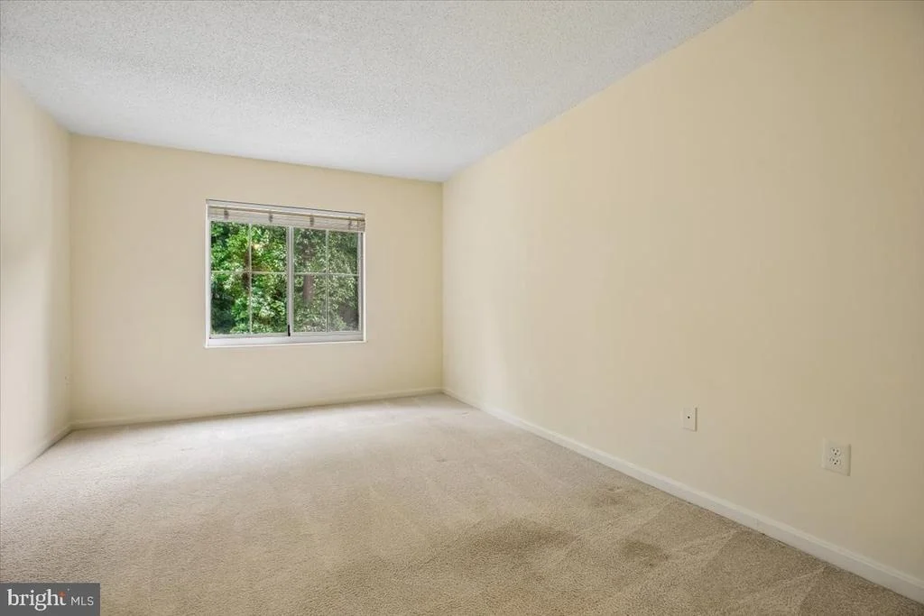 Photo of Unit 314 at 14809 PENNFIELD CIRCLE