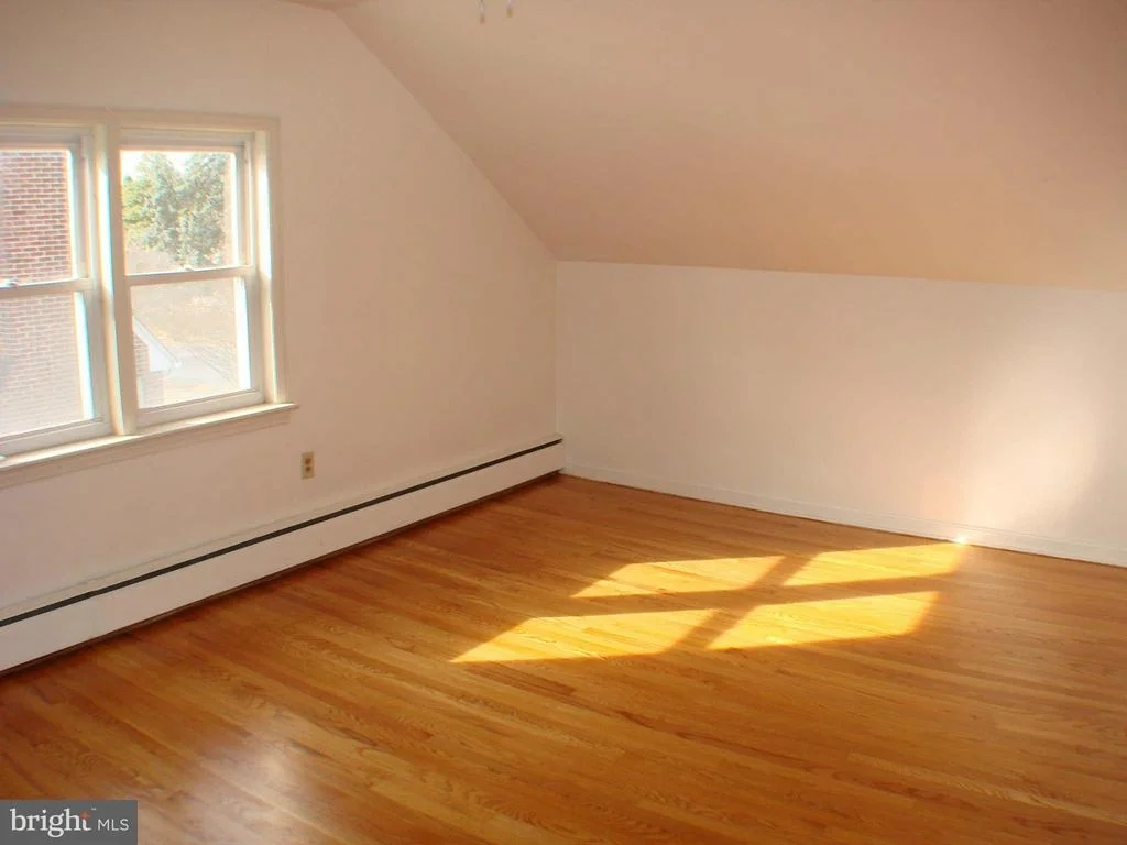Photo of 706 FAIRVIEW AVENUE