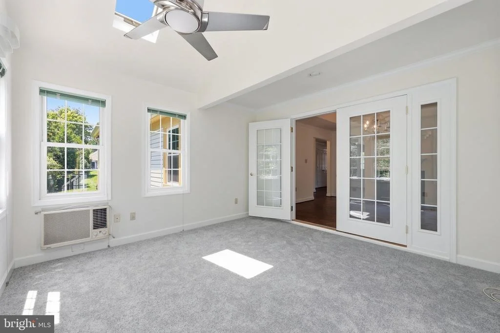 Photo of 2417 BEAR DEN ROAD