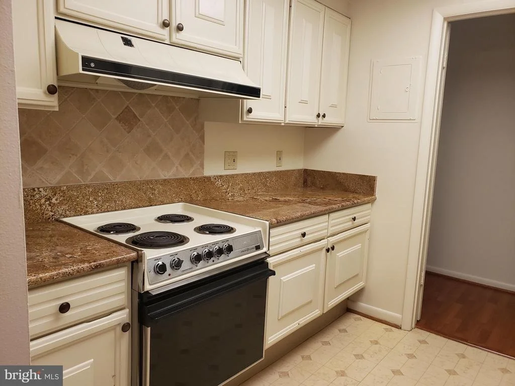 Photo of Unit 82A at 3630 GLENEAGLES DRIVE