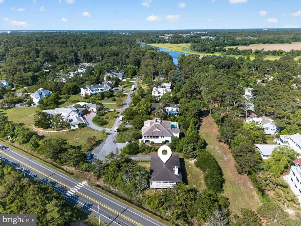 Photo of 1 TIDEWATERS ROAD