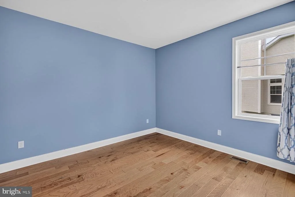 Photo of 24174 BUNTING CIRCLE