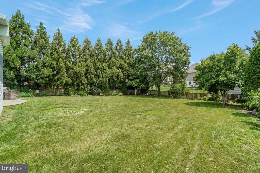 Photo of 4903 SUTHERLAND DRIVE