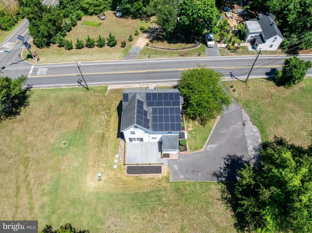 Photo of 402 BARNSBORO ROAD