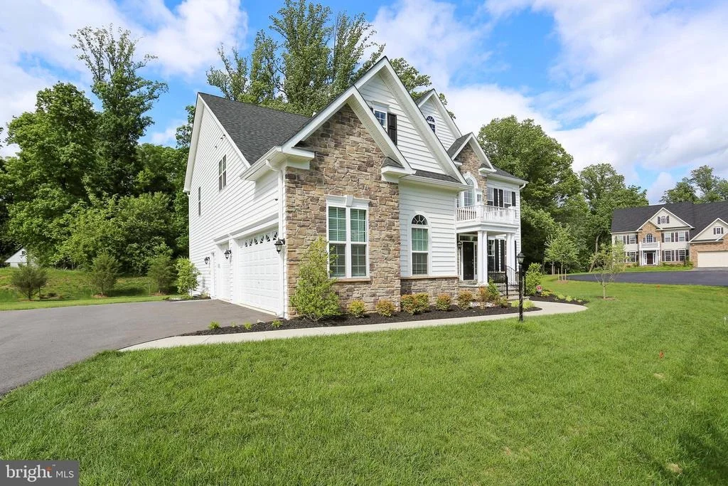 Photo of 925 GRATITUDE COURT