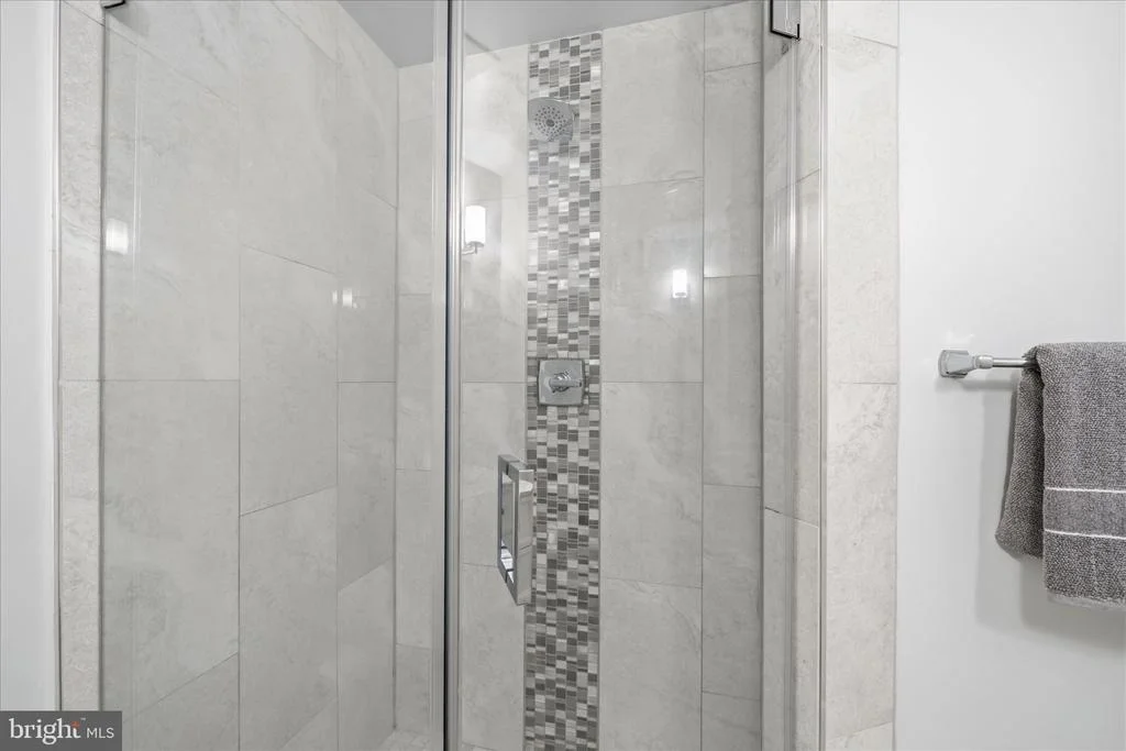 Photo of 15929 EAGLE FEATHER DRIVE