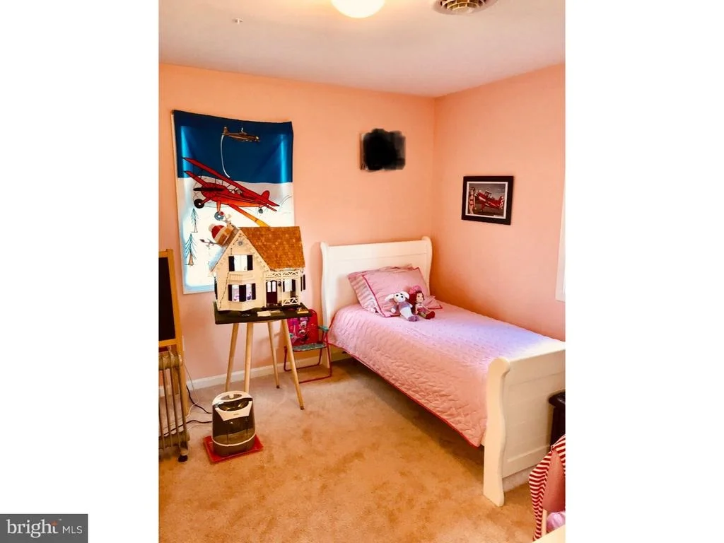 Photo of 418 SILVER LEAF LANE