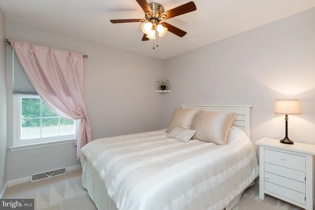 Photo of 4062 LOMAR DRIVE