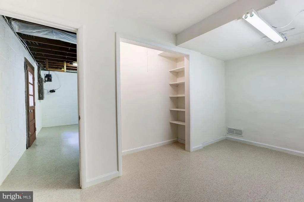 Photo of 100 QUAINT ACRES DRIVE