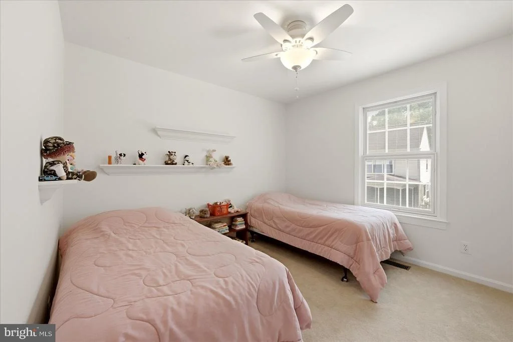 Photo of 705 FOXTAIL CIRCLE NE