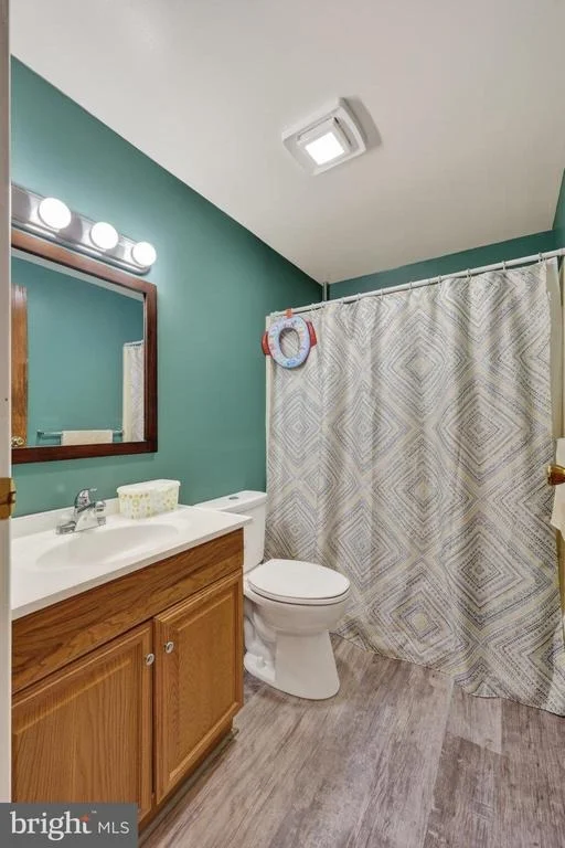 Photo of 5821 ROBIN STREET