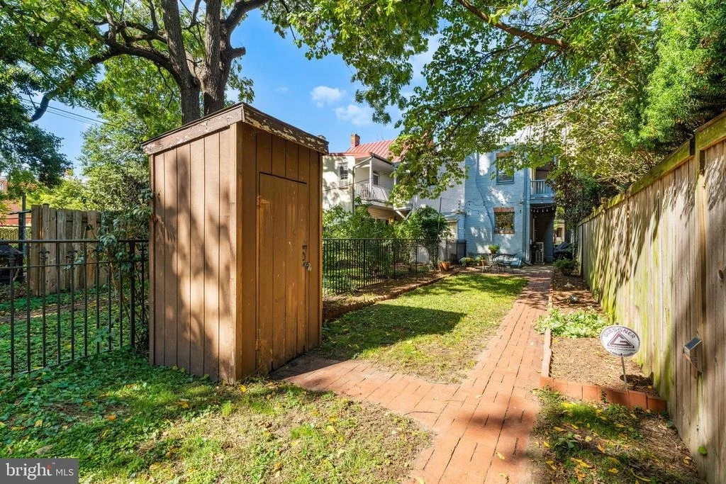 Photo of 212 E 3RD STREET