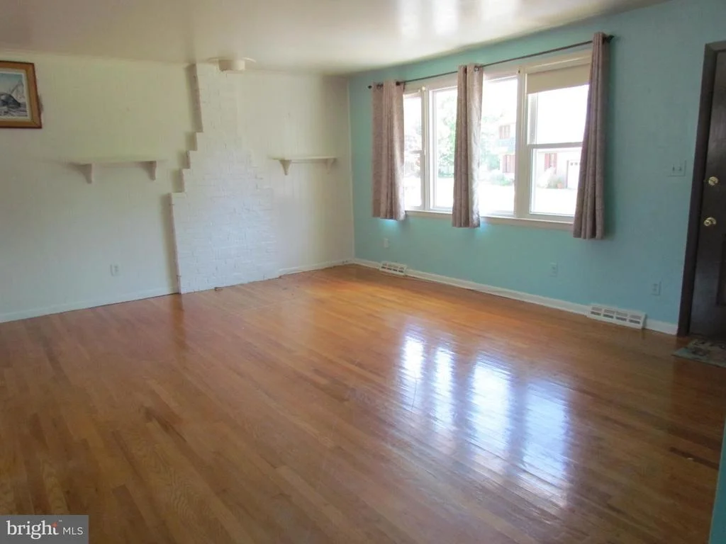Photo of 1325 GARFIELD DRIVE