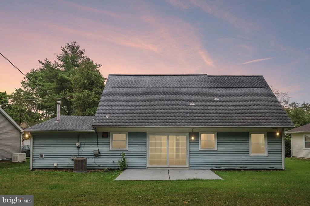 Photo of 86 E RIVER DRIVE